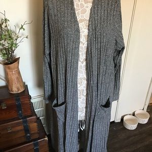 LulaRoe XL Elegant silver/gray Sarah